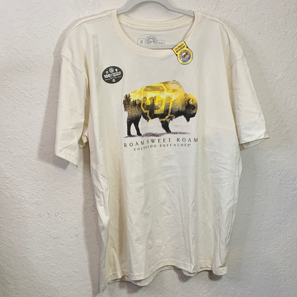 NWT “Roam Sweet Roam” Colorado 🦬 T-Shirt
